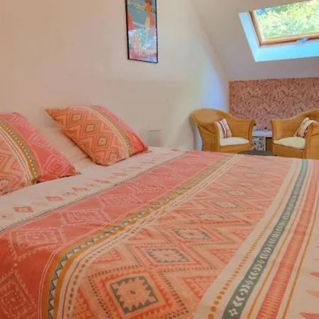 Ressourcez-vous Dans Cette Ferme Avec Cheminee, Jardin, Terrasse Couverte Et Equipements Modernes - Fr-1-489-435 Gouise