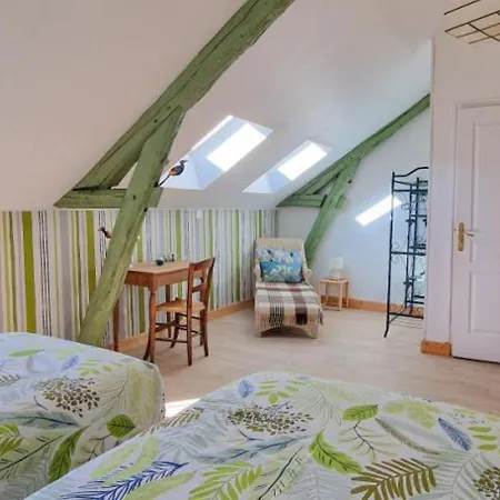 Ressourcez-vous Dans Cette Ferme Avec Cheminee, Jardin, Terrasse Couverte Et Equipements Modernes - Fr-1-489-435 Gouise