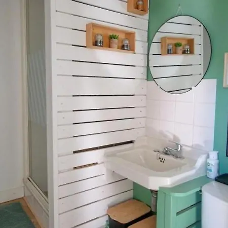 Hébergement de vacances Ressourcez-vous Dans Cette Ferme Avec Cheminee, Jardin, Terrasse Couverte Et Equipements Modernes - Fr-1-489-435 *